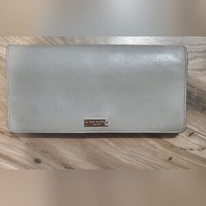 Kate Spade bifold wallet